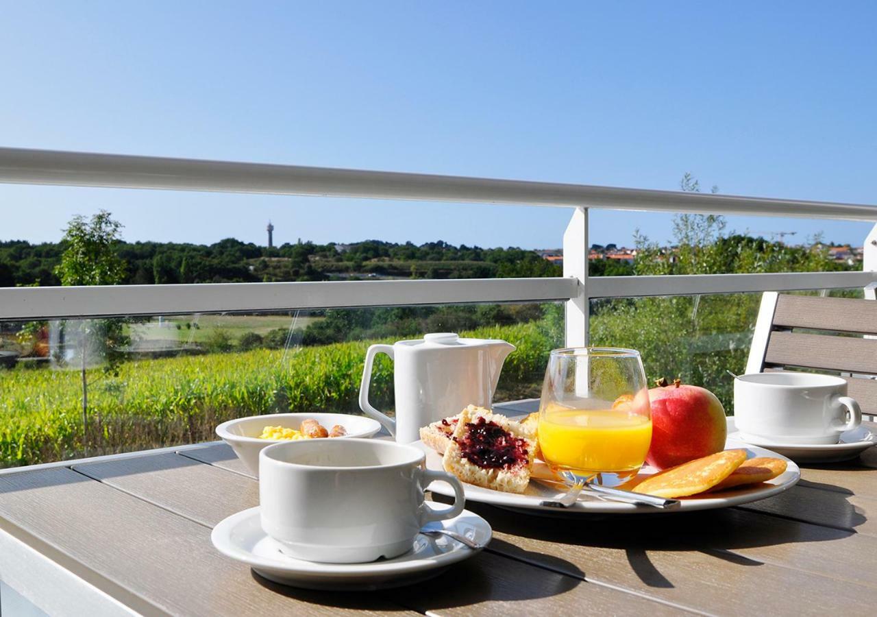Golden Tulip Pornic Suites- Appart Hotel Экстерьер фото