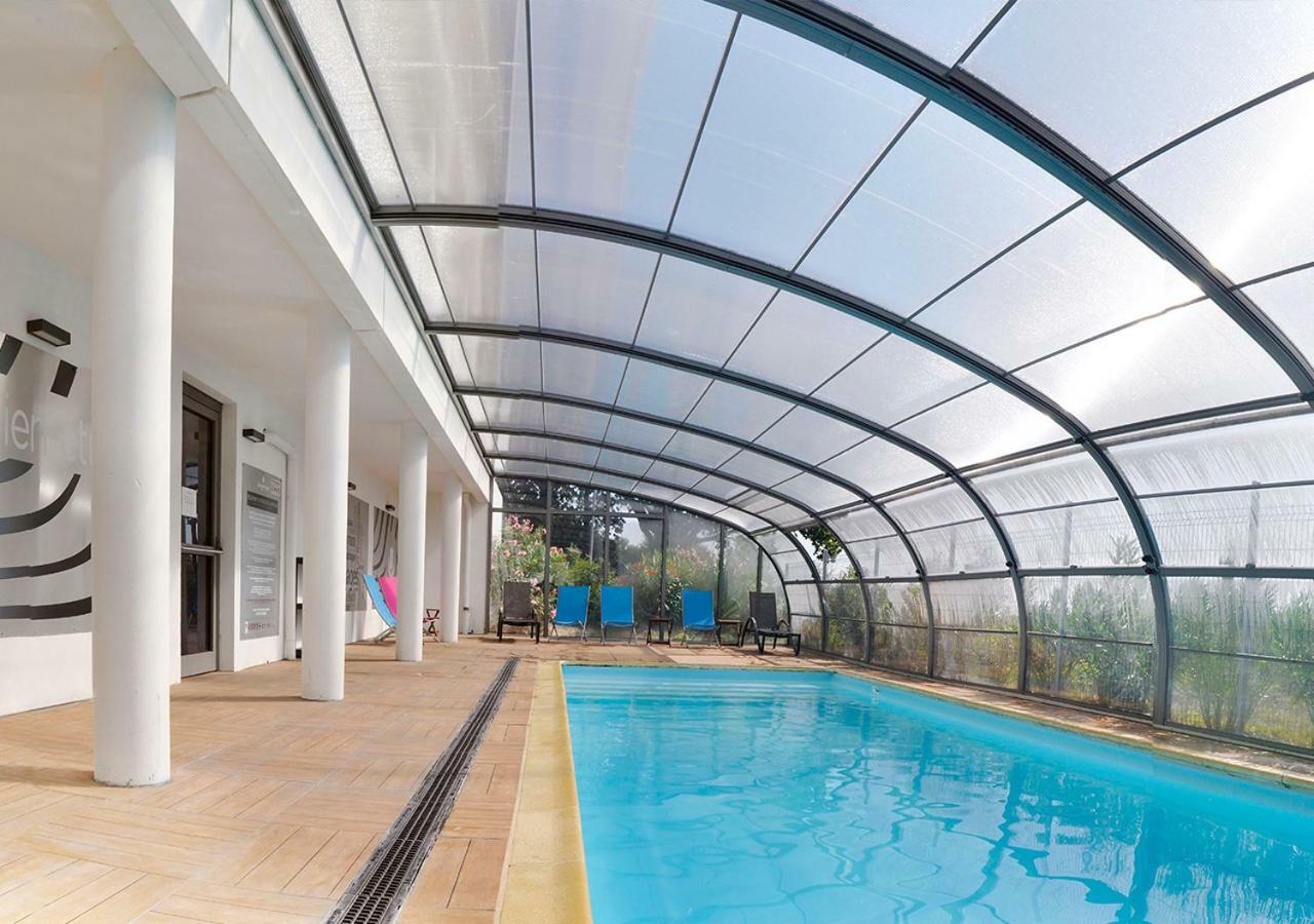 Golden Tulip Pornic Suites- Appart Hotel Экстерьер фото